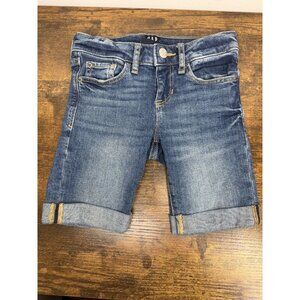 Girls Gap Bermuda Shorts - Size 6